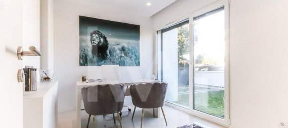 4 bedrooms House in Almada, Portugal No. 71598 7