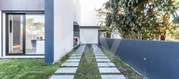 4 bedrooms House in Almada, Portugal No. 71598 4