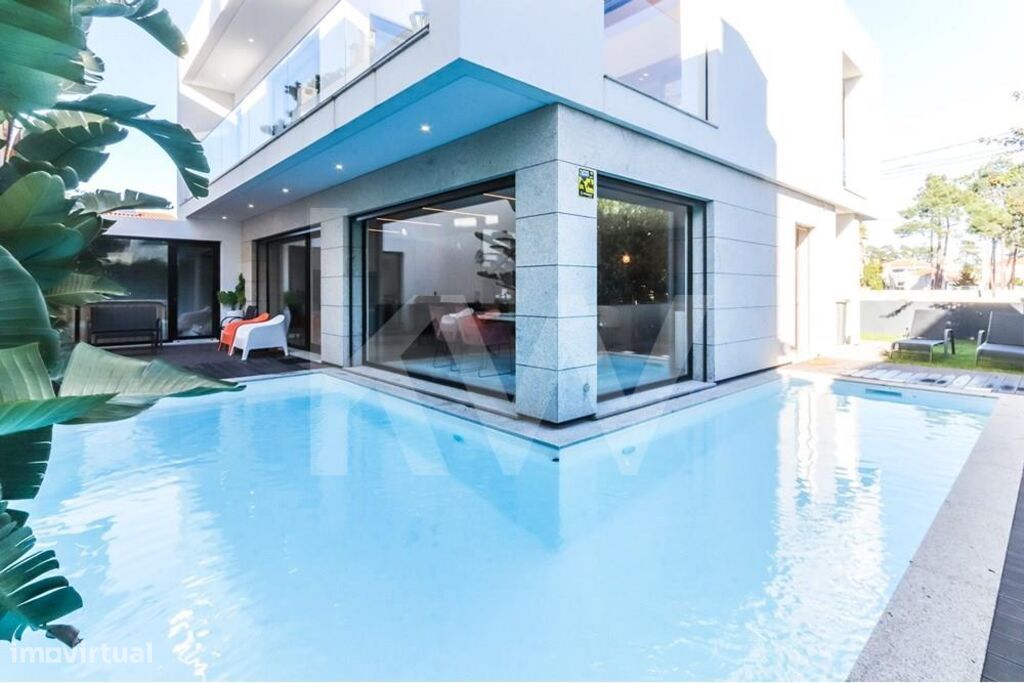 4 bedrooms House in Almada, Portugal No. 71598