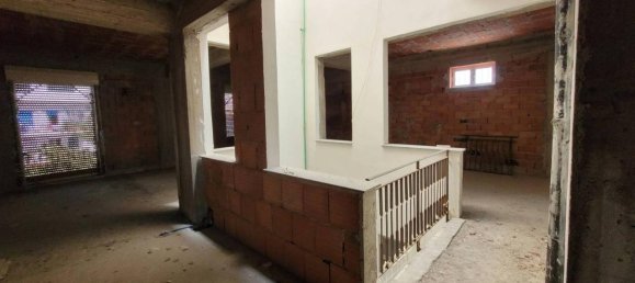 Квартира с 4 комнатами в Барчеллона Поццо ди Готто, Италия № 109411 7