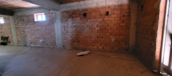 Квартира с 4 комнатами в Барчеллона Поццо ди Готто, Италия № 109411 3