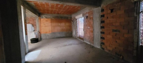 Квартира с 4 комнатами в Барчеллона Поццо ди Готто, Италия № 109411 6