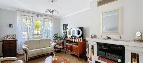 3 bedrooms House in Fagnieres, France No. 310907 6