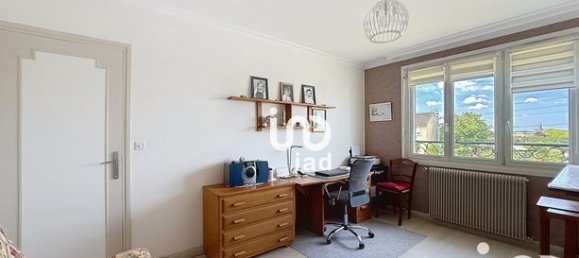 3 bedrooms House in Fagnieres, France No. 310907 14