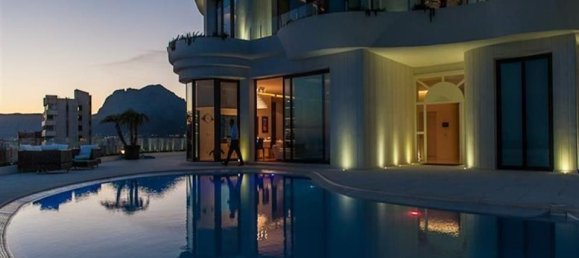 5 bedrooms Villa in Benidorm, Spain No. 12119 10