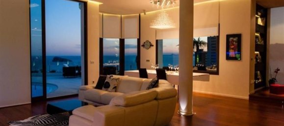 5 bedrooms Villa in Benidorm, Spain No. 12119 8