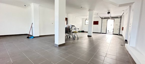 87m² Garage in Almada, Portugal No. 73140 12