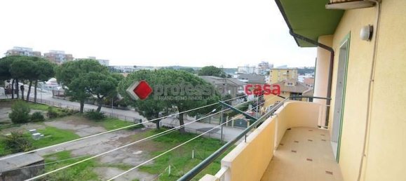 3 Schlafzimmer Wohnung in Campomarino, Italy, Nr. 198927 13