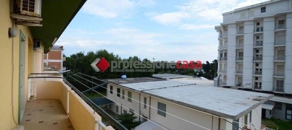 3 Schlafzimmer Wohnung in Campomarino, Italy, Nr. 198927 12