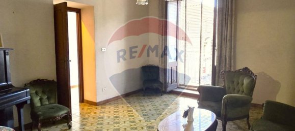 Casa de 3 dormitorios en Giarre, Italy No. 362012 3