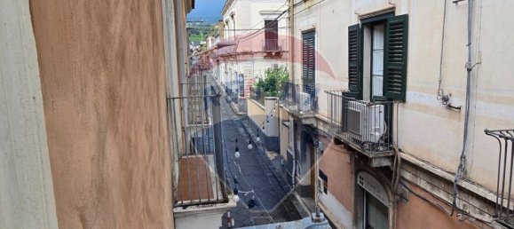 Casa de 3 dormitorios en Giarre, Italy No. 362012 10