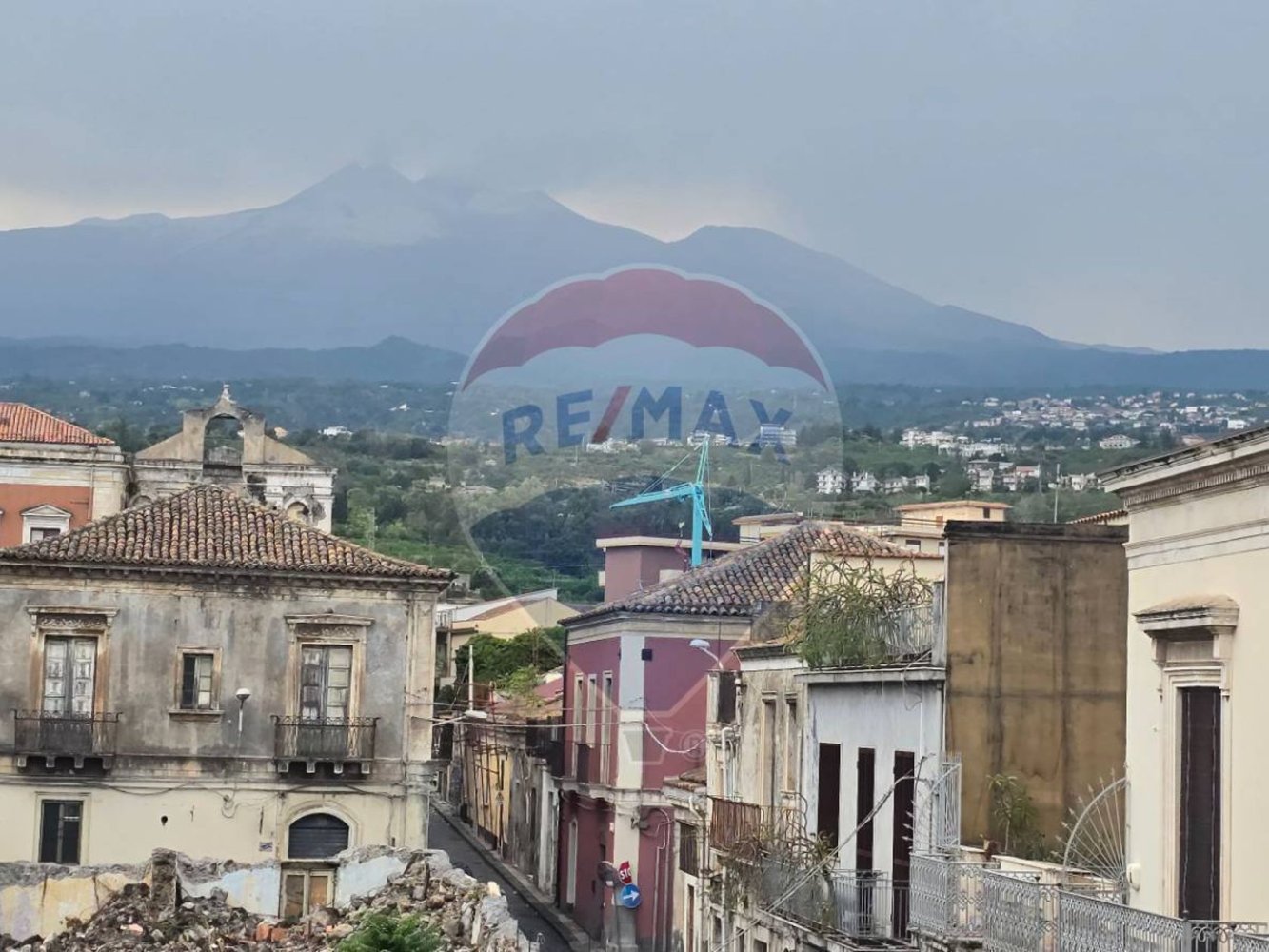 Casa de 3 dormitorios en Giarre, Italy No. 362012