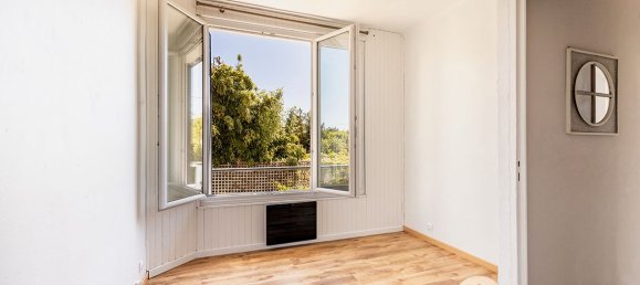 Apartamento de 2 dormitorios en Bois-Colombes, France No. 325404 6