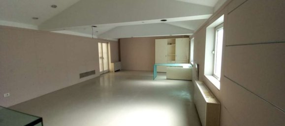 عقار تجاري في Palermo, Italy 1100متر مربع رقم 46483 32