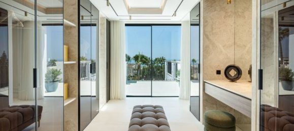 6 Schlafzimmer Villa in Marbella, Spain, Nr. 130961 26