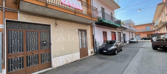 7 rooms Villa in San Gregorio di Catania, Italy No. 51251 3