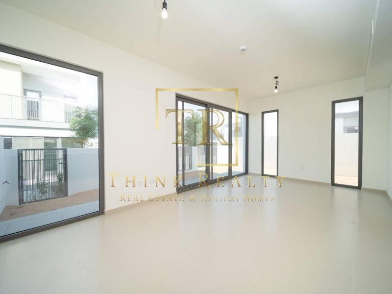 4 bedrooms Townhouse in Tilal Al Ghaf, UAE No. 13877