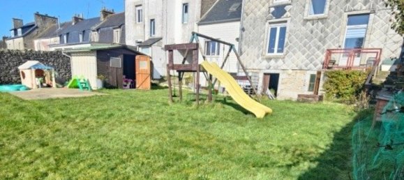 Adosado de 5 dormitorios en Rostrenen, France No. 188964 21