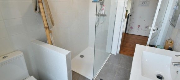 Adosado de 5 dormitorios en Rostrenen, France No. 188964 12