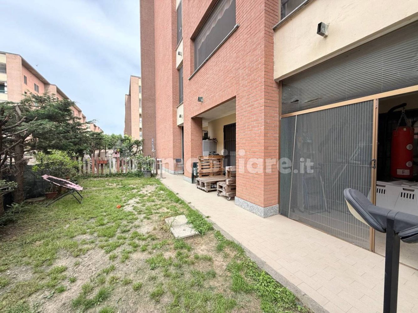 1 chambre Appartement à Opera, Italy No. 332276