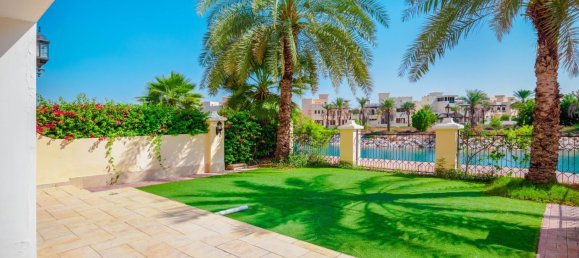 3 Schlafzimmer Stadthaus in Al Hamra Village, UAE, Nr. 106671 23