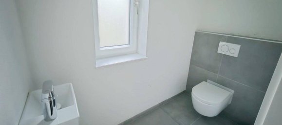 6 rooms House in Pressbaum, Austria No. 169099 11