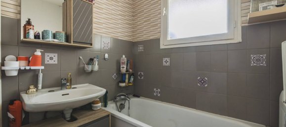 3 Schlafzimmer Wohnung in Reims, France, Nr. 48155 10