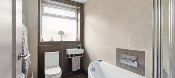 2 Schlafzimmer Wohnung in Woodside Park, United Kingdom, Nr. 3642 10