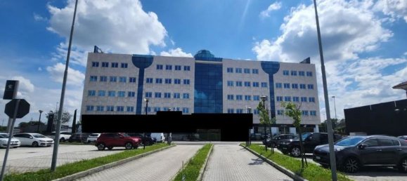 654m² Office in Concorezzo, Italy No. 359771 10