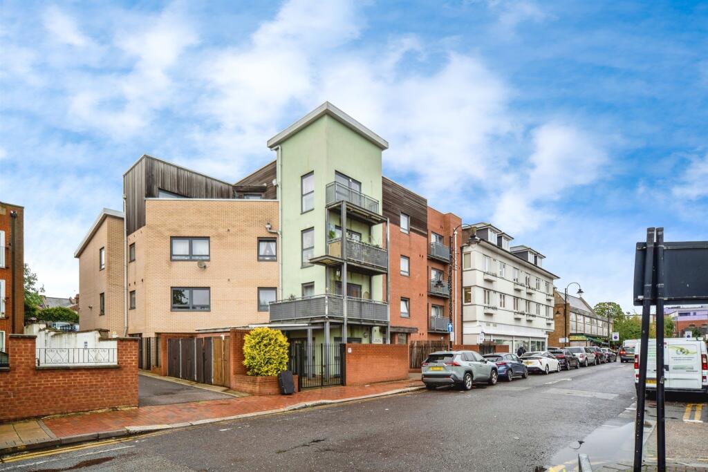 Apartamento T2 em Harrow, United Kingdom N.º 6421