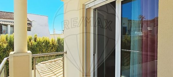 2 bedrooms House in Guia, Portugal No. 30824 13