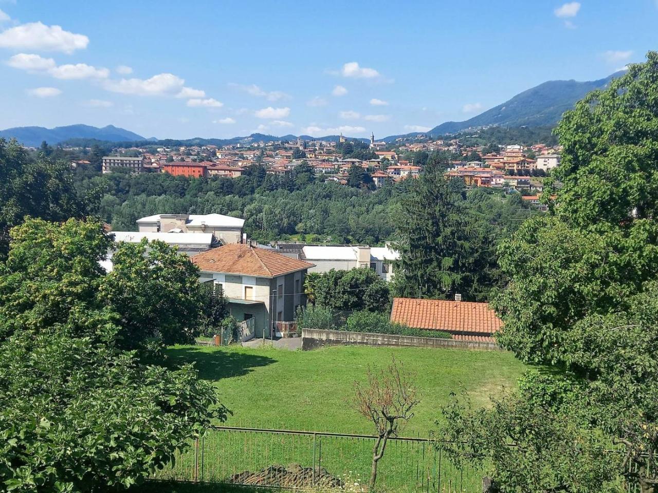 Terreno en Villa d'Almè, Italy 1772 m² No. 162407