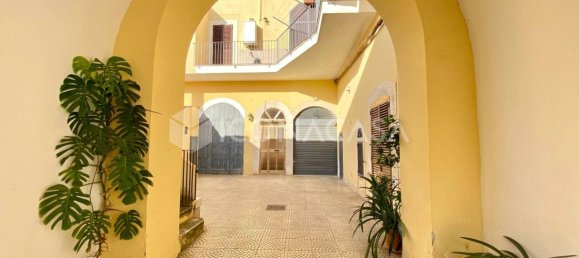 Apartamento de 3 divisões em Bitonto, Italy N.º 23996 8