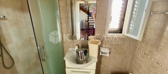 Apartamento de 3 divisões em Bitonto, Italy N.º 23996 5