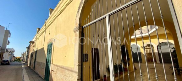 Apartamento de 3 divisões em Bitonto, Italy N.º 23996 11