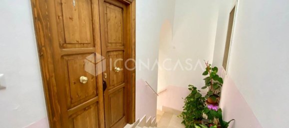 Apartamento de 3 divisões em Bitonto, Italy N.º 23996 6