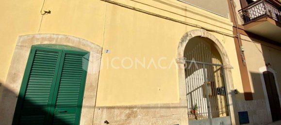 Apartamento de 3 divisões em Bitonto, Italy N.º 23996 12
