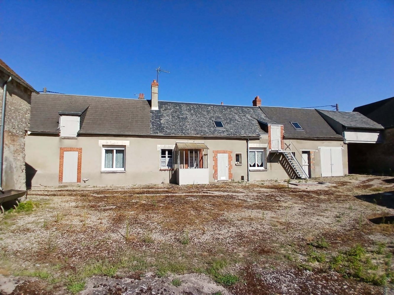 Casa T2 em Greneville-en-Beauce, France N.º 159485