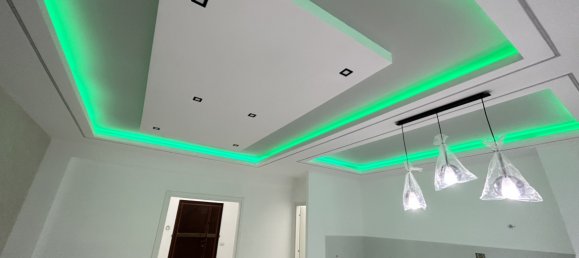 Apartamento de 4 dormitorios en Rome, Italy No. 16869 6