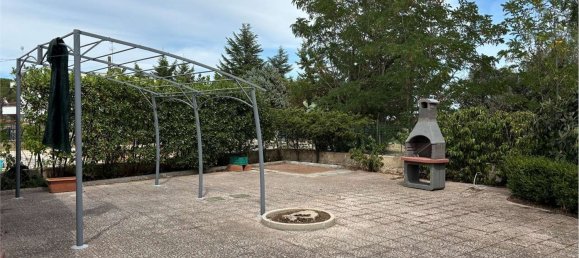 Villa de 3 dormitorios en Bitonto, Italy No. 336734 8