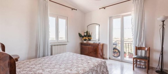 4 rooms Apartment in Rome, Italy No. 34136 35