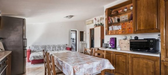 4 rooms Apartment in Rome, Italy No. 34136 11