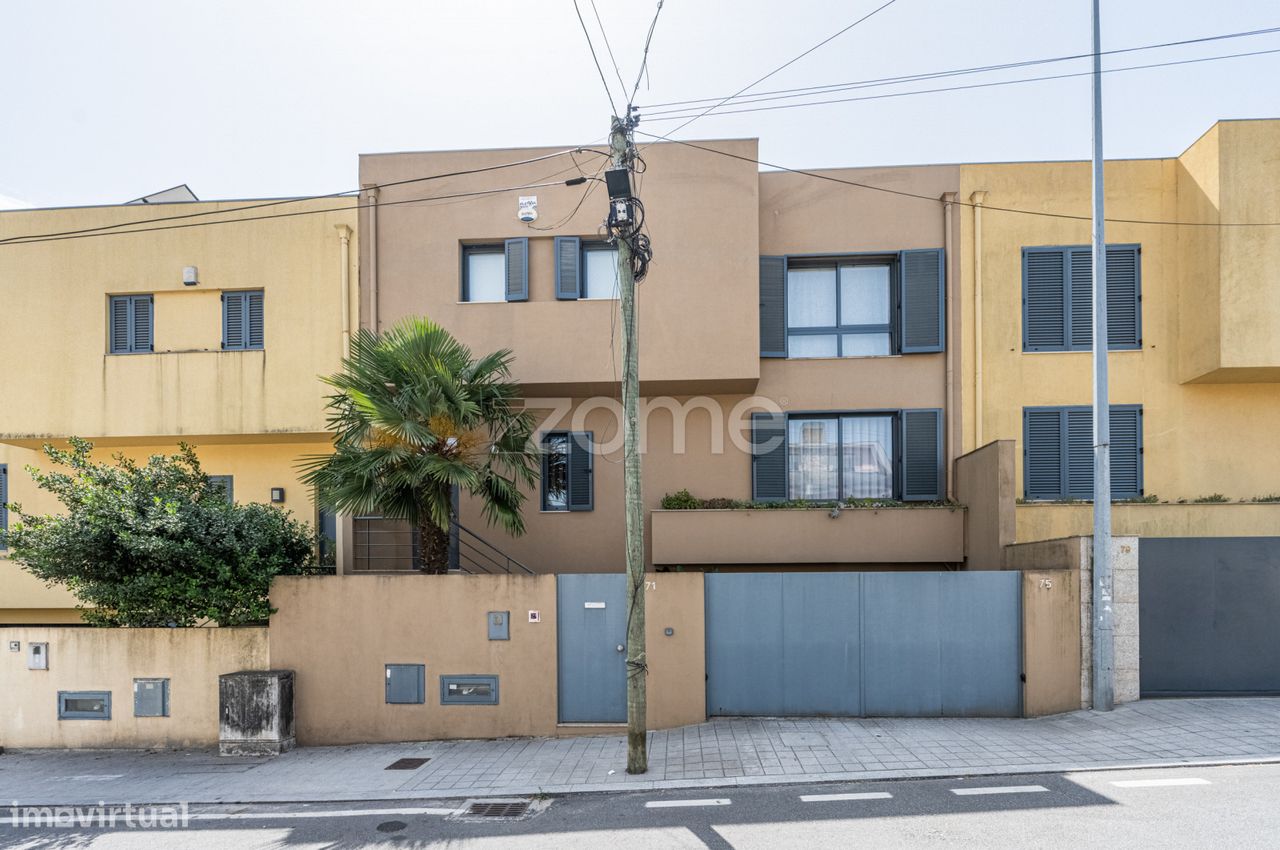 3 bedrooms House in Fanzeres, Portugal No. 265221