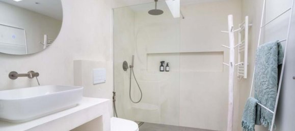 Apartamento de 2 dormitorios en Marbella, Spain No. 41649 11