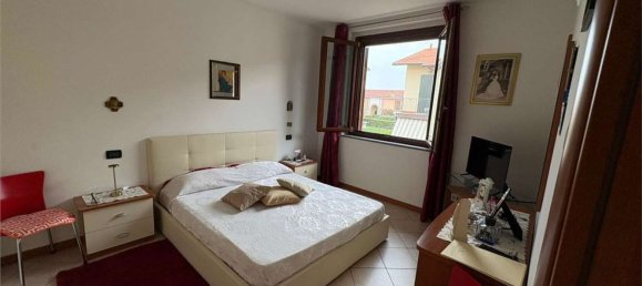 Apartamento T2 em Boltiere, Italy N.º 316086 17