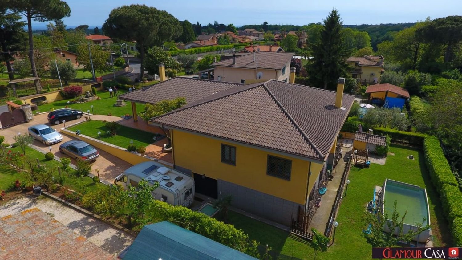 Вилла с 8 комнатами в Лариано, Италия № 308907