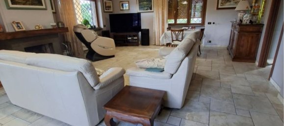 Вилла с 8 комнатами в Лариано, Италия № 308907 6