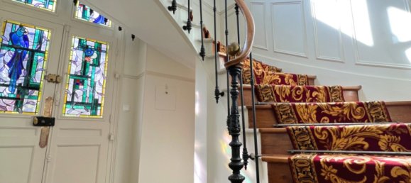 8 bedrooms House in Chartres, France No. 69646 6