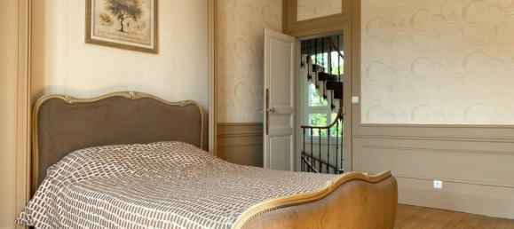 8 bedrooms House in Chartres, France No. 69646 17