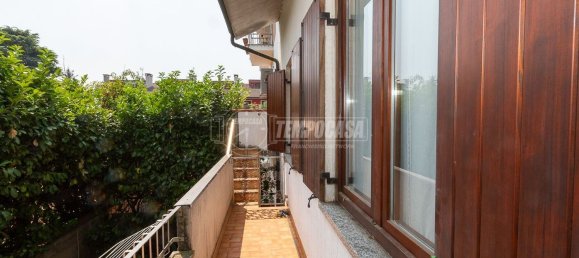 5 rooms Villa in Rivolta d'Adda, Italy No. 135776 21